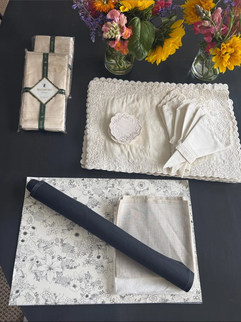 Assorted Table Linens - Picture 1 of 3